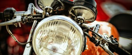 Trwałość folii do oklejania kufrów motocyklowych